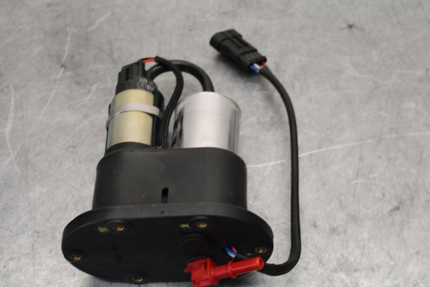 2016 Aprilia Tuono V4 1100 RR ABS FUEL PUMP GAS PETROL SENDER UNIT BB53