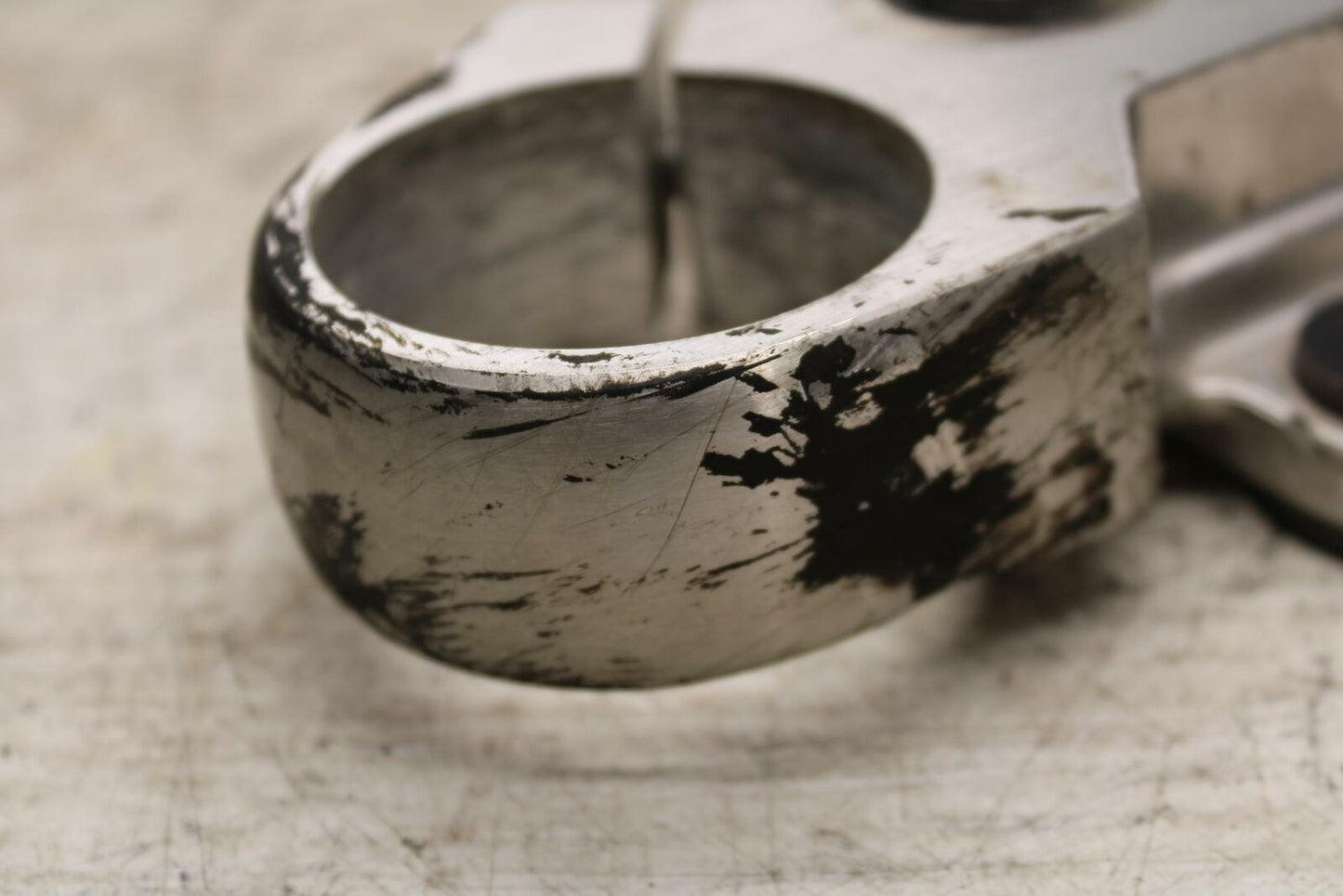 00-04 SUZUKI MARAUDER 800 VZ800 FORKS UPPER TRIPLE TREE CLAMP BB305