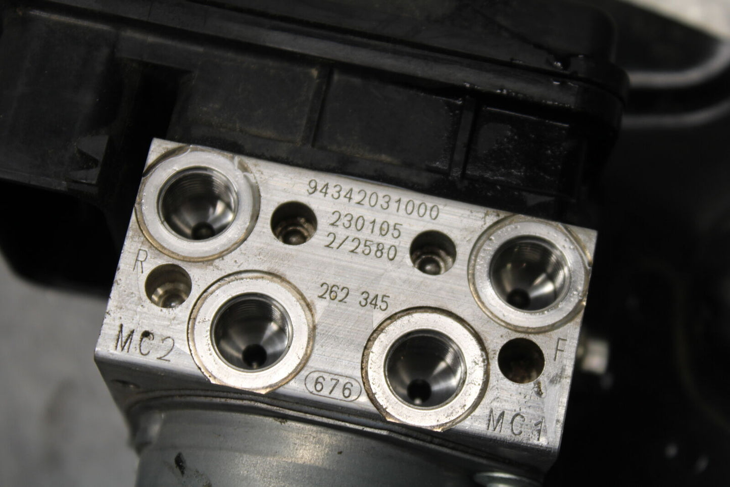 17-24 KTM 390 DUKE ABS PUMP UNIT MODULE BB734