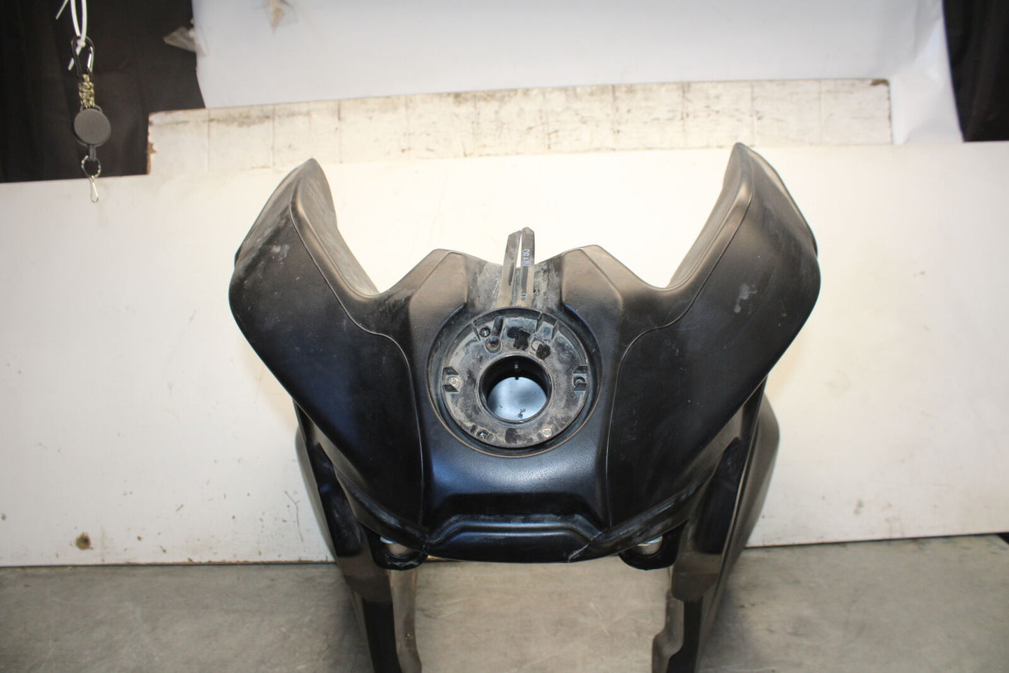 21-24 KTM 890 ADVENTURE R GAS TANK FUEL CELL PETROL RESERVOIR BB723