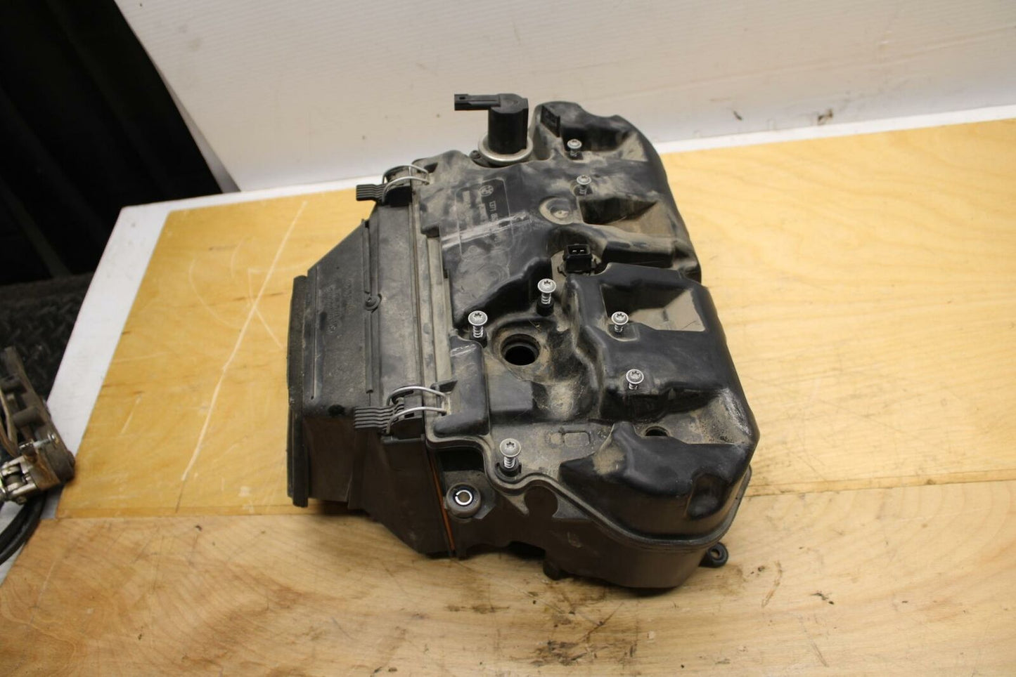 12-14 BMW S1000RR AIRBOX AIR INTAKE FILTER BOX BB317