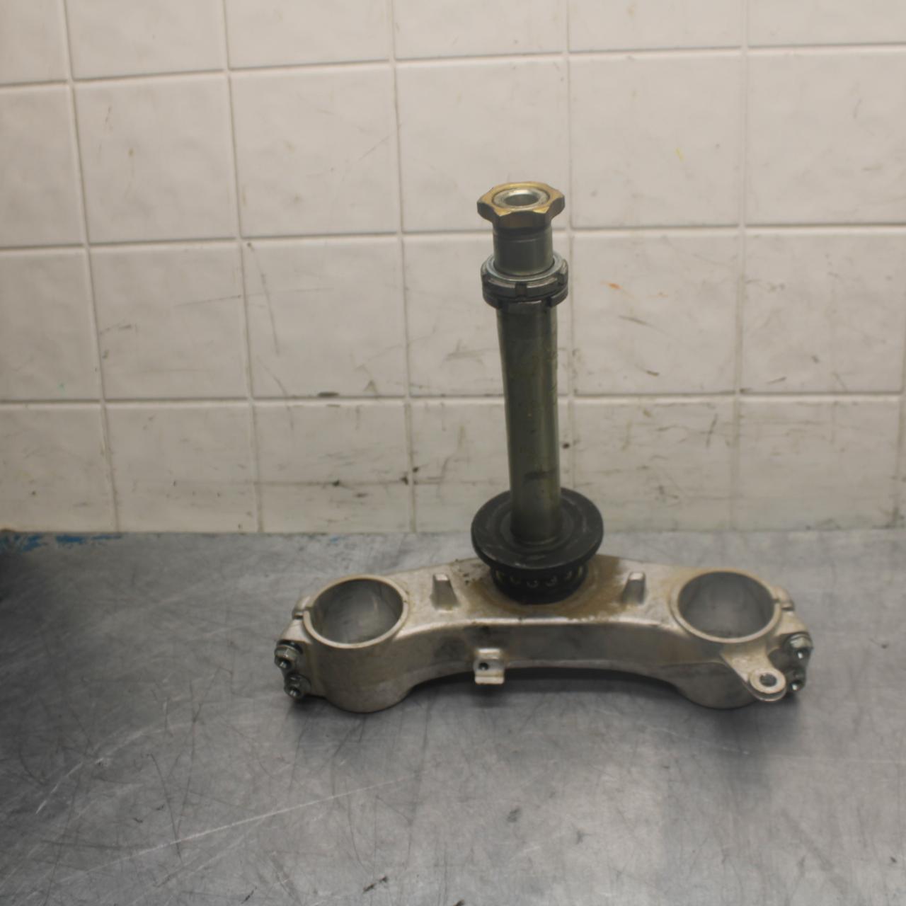 15-21 SUZUKI GSXR600 FRONT FORKS CLAMP LOWER TRIPLE TREE STEM BB460