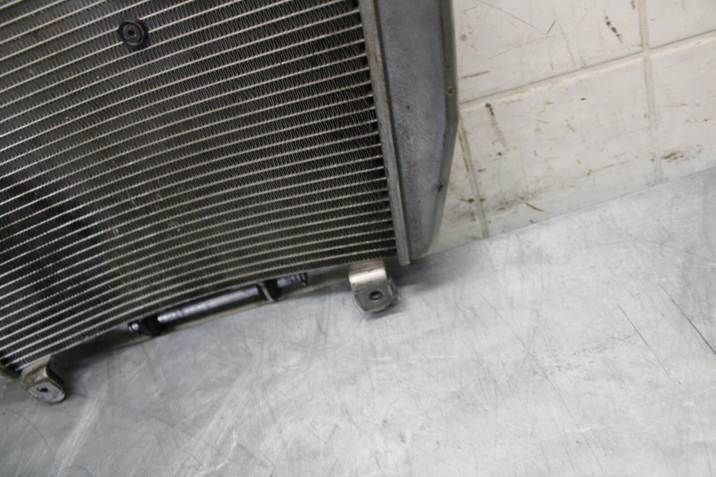 2010 Aprilia RSV1000R ENGINE RADIATOR MOTOR COOLER COOLING RADIATER BB513