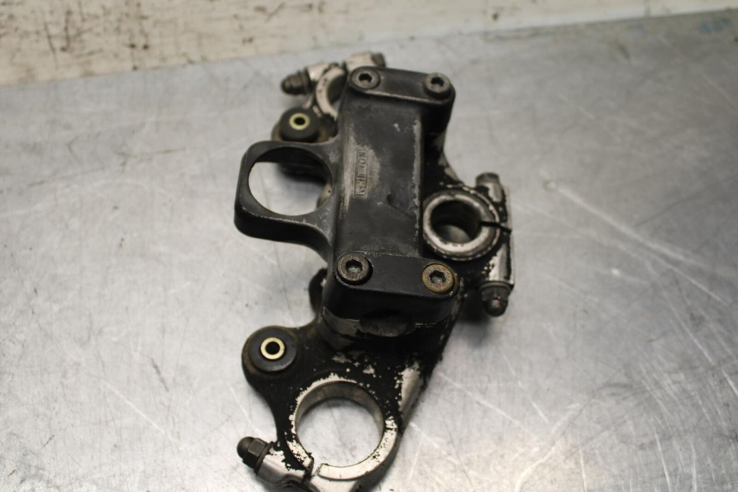 1979 Yamaha XS1100 FORKS UPPER TRIPLE TREE CLAMP BB572