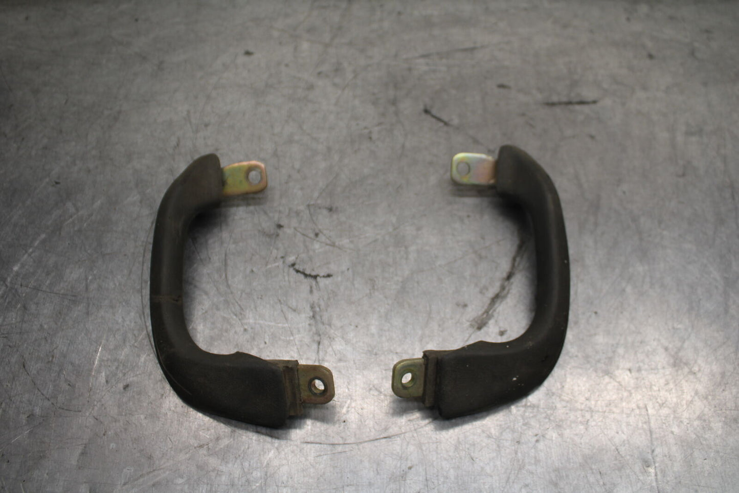 96-07 YAMAHA YZF600R PASSENGER REAR SEAT GRAB BAR HANDLE SET BB746