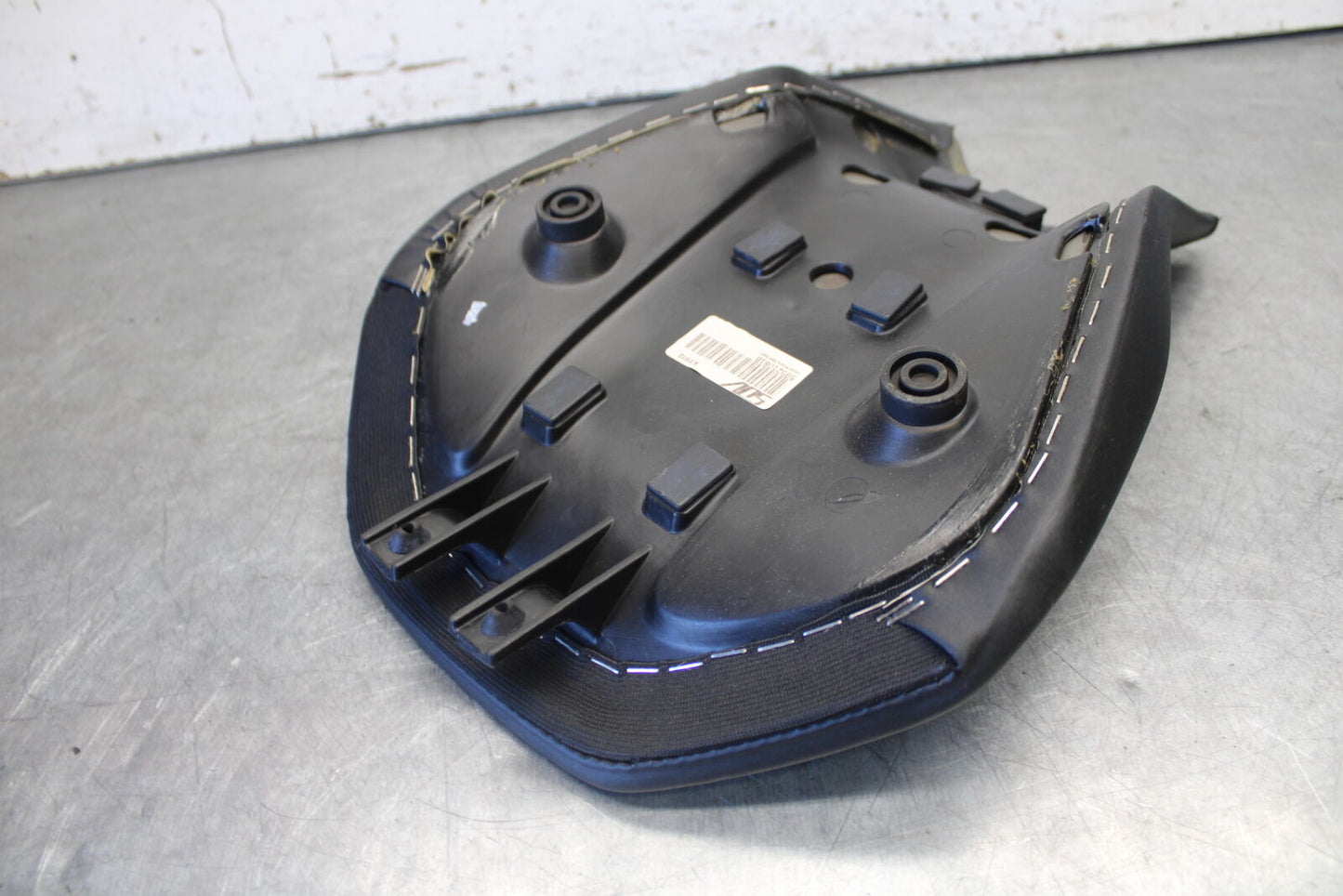 12-15 DUCATI 1199 PANIGALE FRONT DRIVERS SEAT PAD SADDLE PILLION BB699
