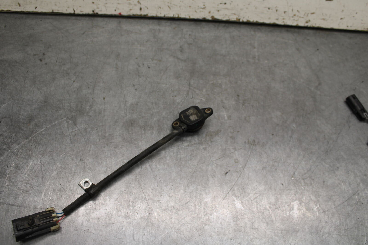 22-24 INDIAN CHIEF BOBBER DARK HORSE ENGINE MOTOR GEAR POSTION SENSOR BB717