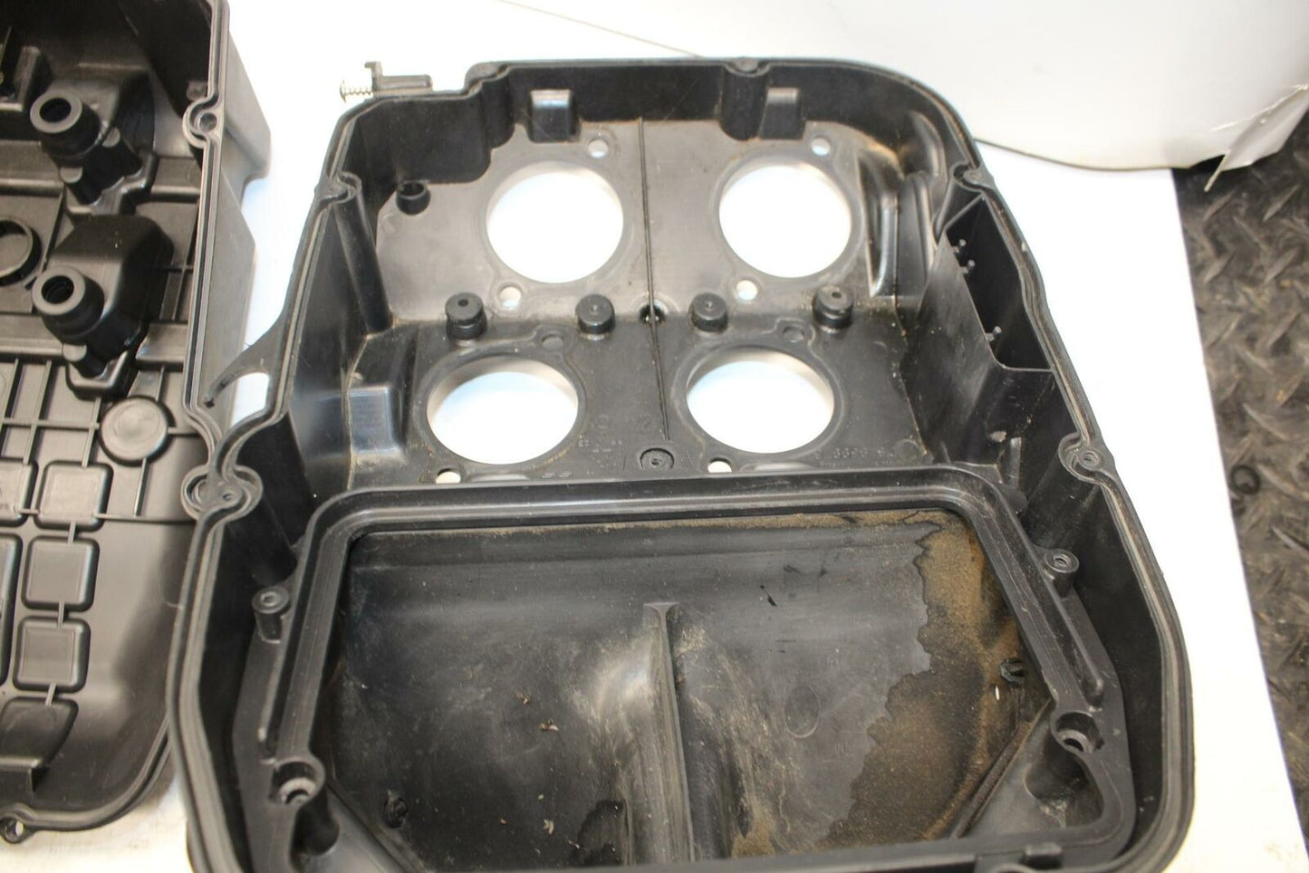 10-11 APRILIA RSV4 AIRBOX AIR INTAKE FILTER BOX BB268