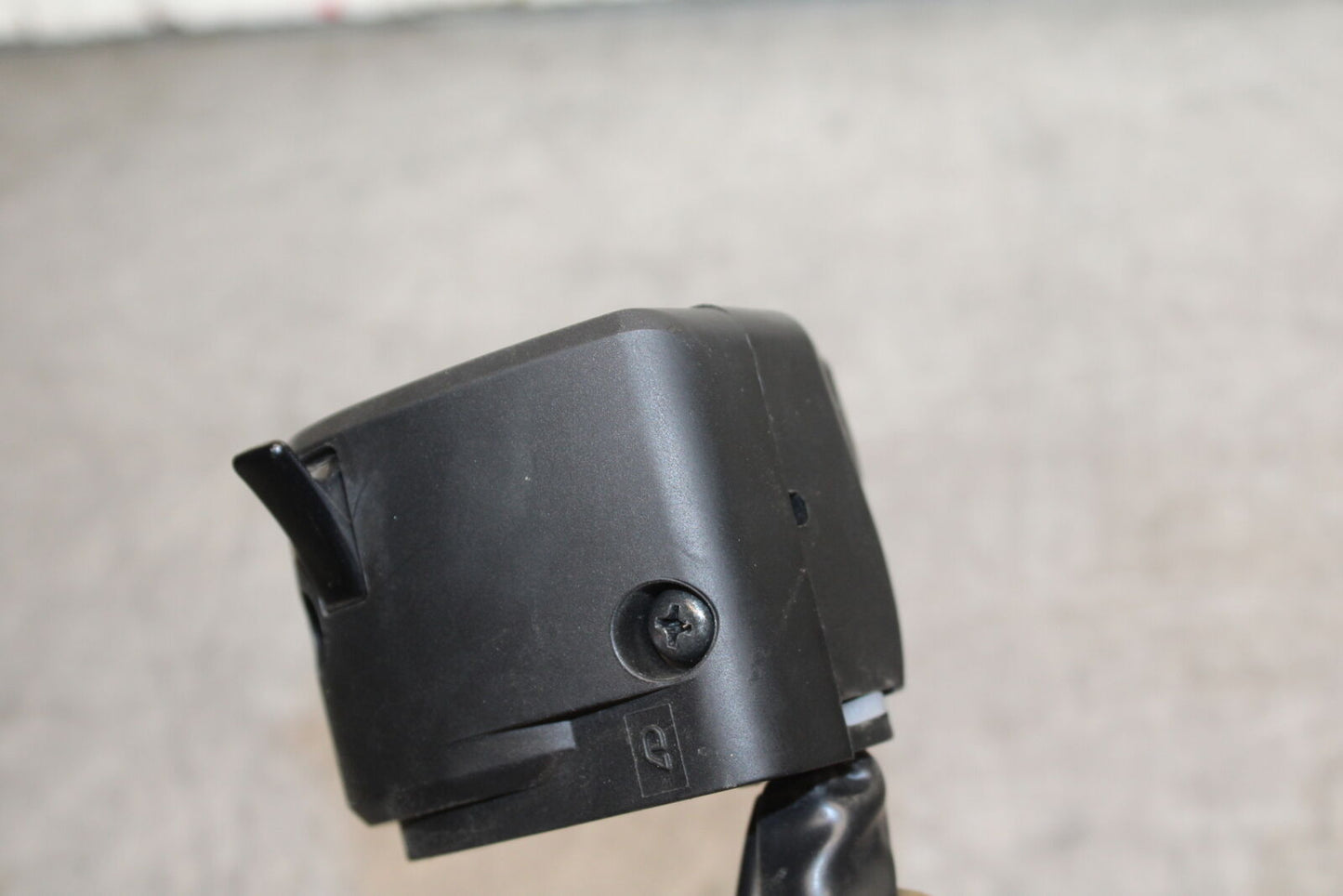 24 KAWASAKI NINJA 500 ABS LEFT CLIP ON HANDLE HORN SIGNALS SWITCH SWITCHES BB730