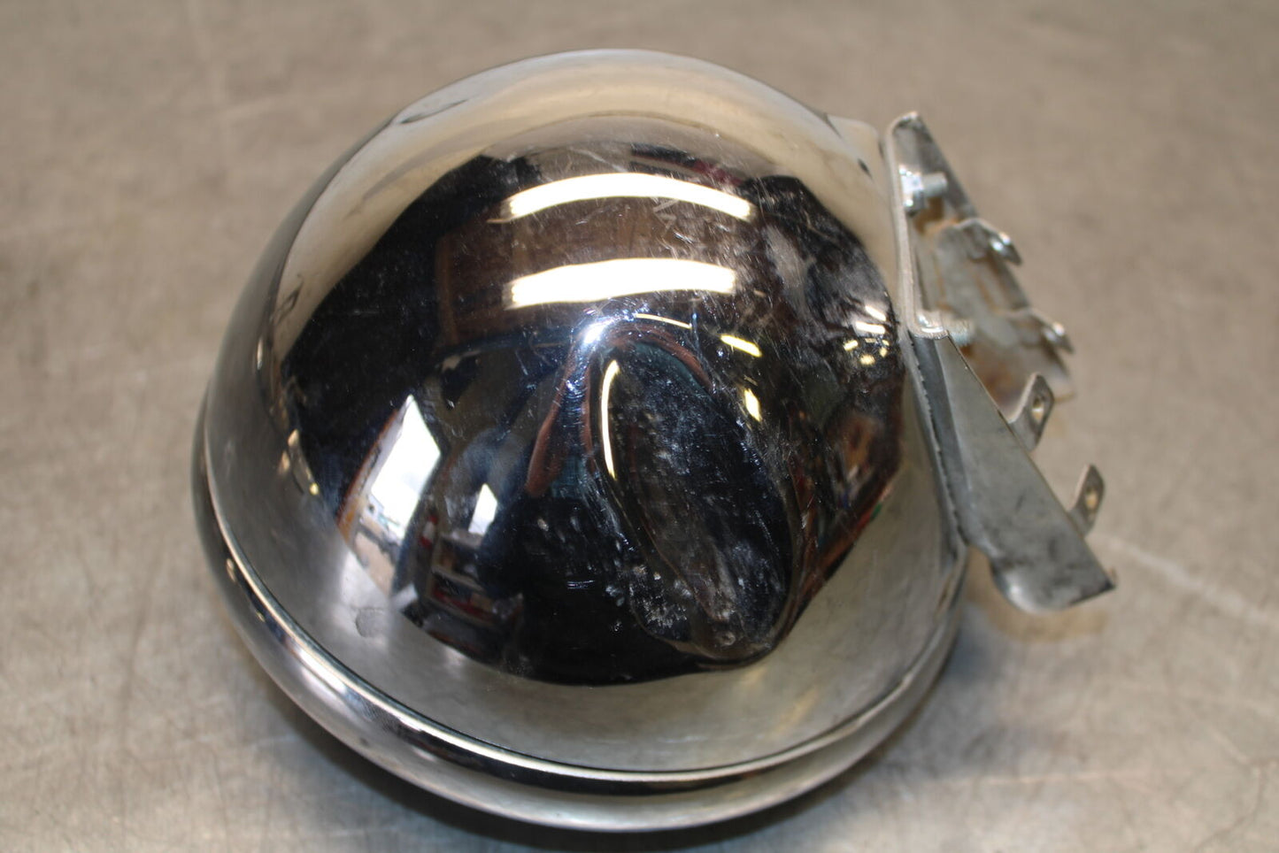 87-03 SUZUKI INTRUDER 1400 VS1400GLP FRONT HEAD LIGHT HEADLIGHT LAMP BB702