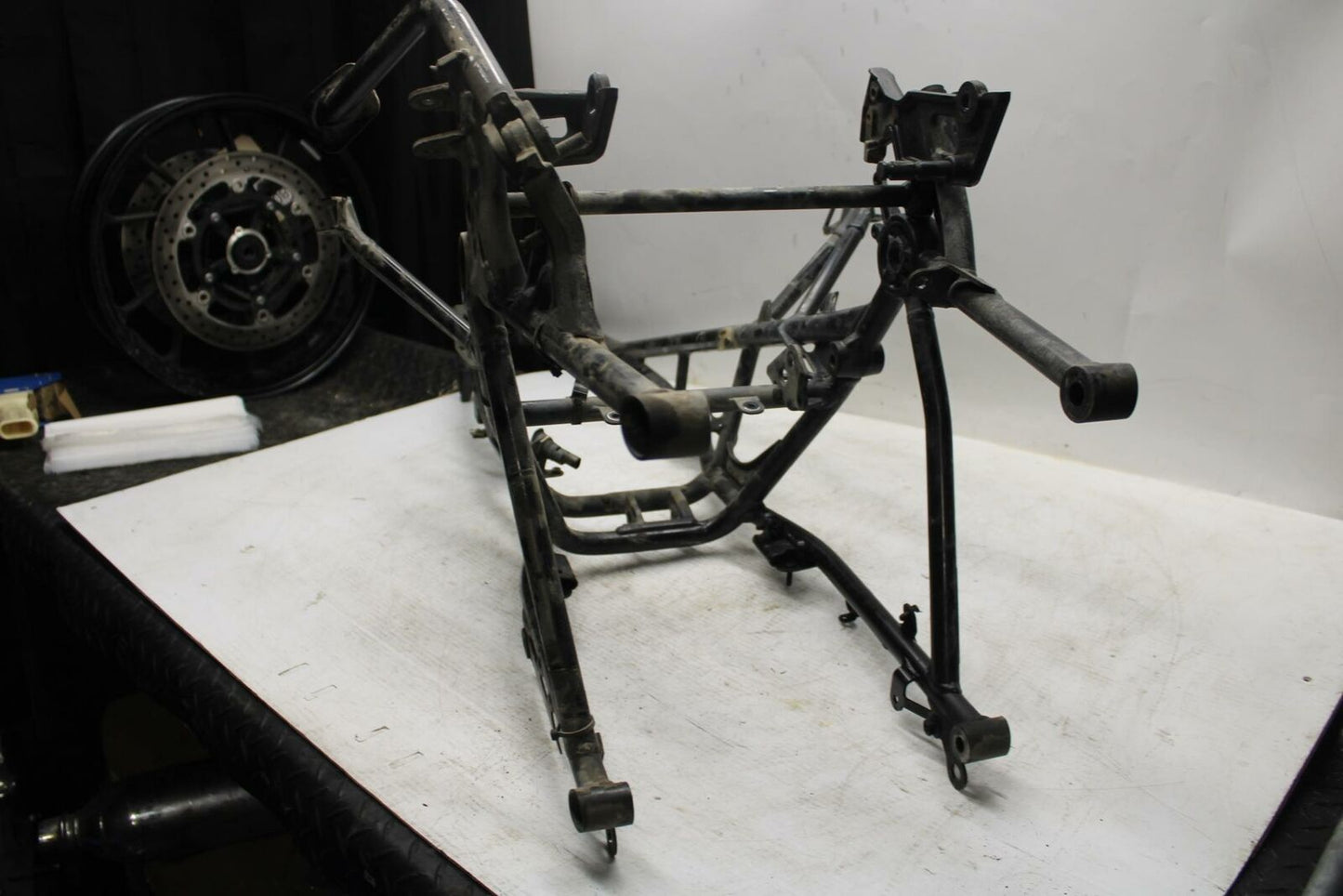 07-13 BMW R1200GS ADVENTURE FRAME CHASSIS BB368
