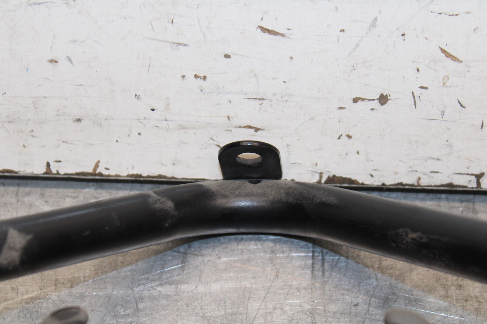 03-07 SUZUKI SV1000S UPPER FAIRING MIRROR GAUGES STAY BRACKET 94510-16G00 BB657