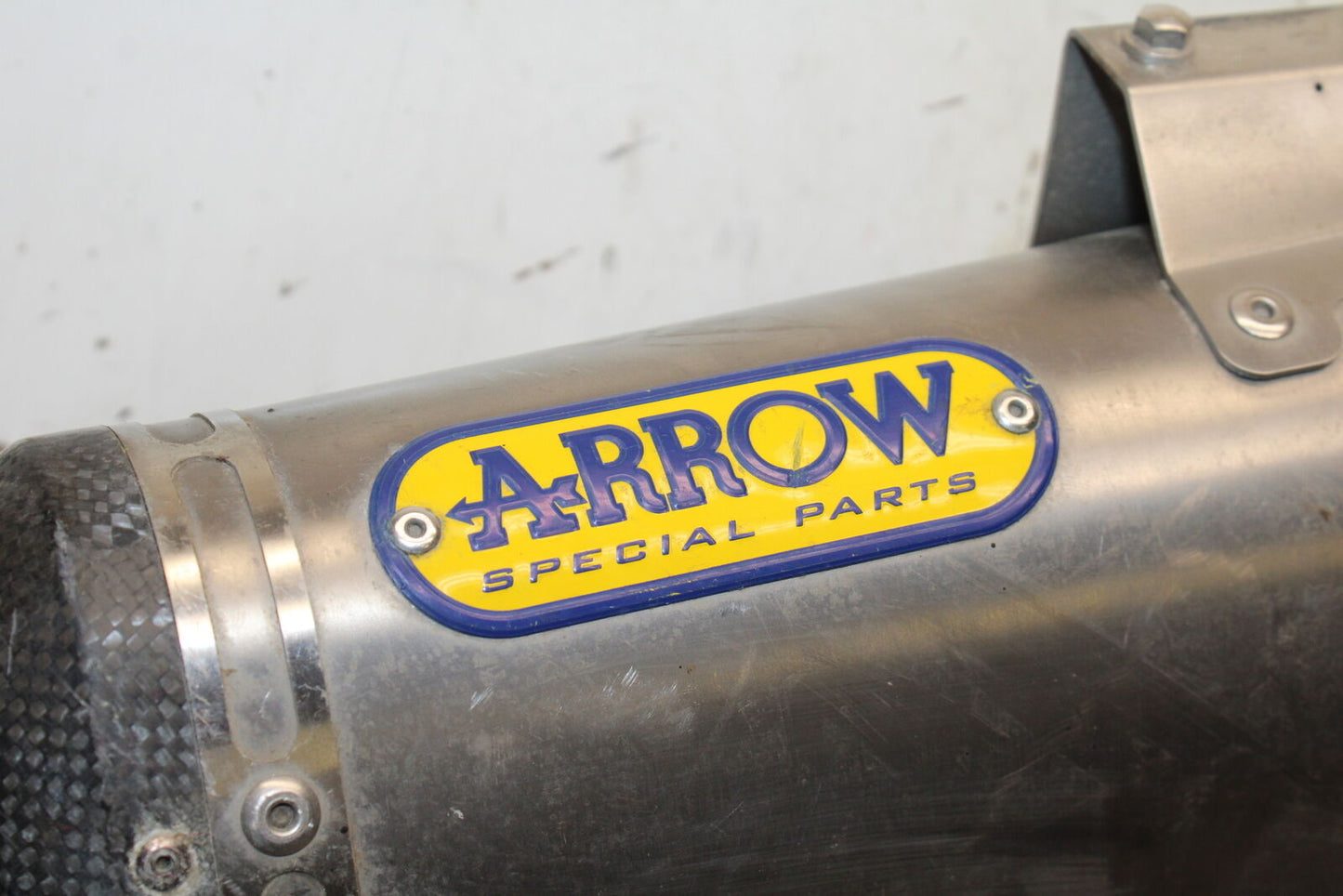 09-11 TRIUMPH DAYTONA 675 ARROW AFTERMARKET EXHAUST PIPE SLIP ON SILENCER BB652