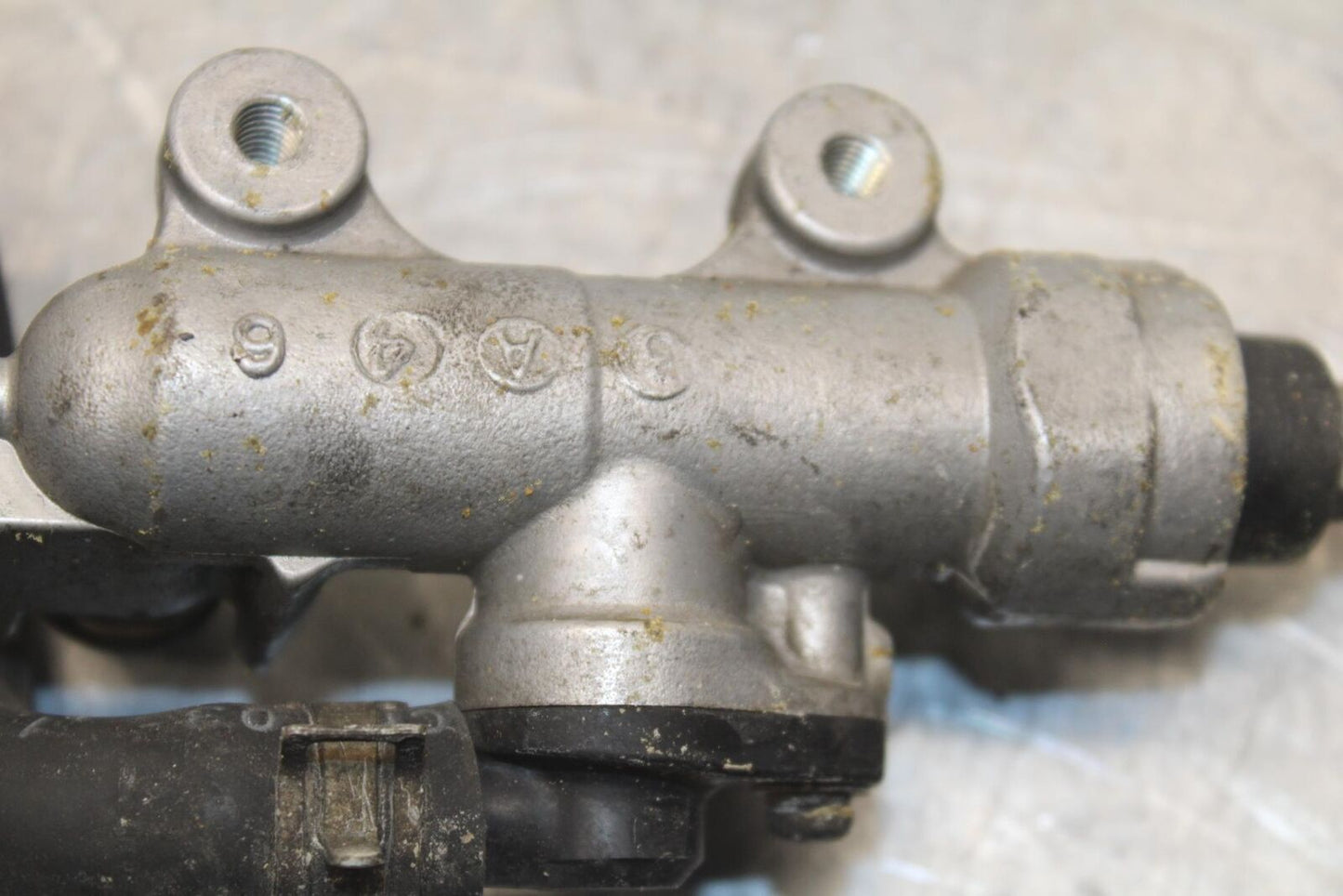 2003 Suzuki SV1000S REAR BACK BRAKE MASTER CYLINDER W RESERVOIR BB85