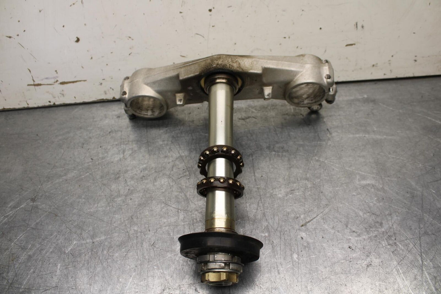 01-03 SUZUKI GSXR600 FRONT FORKS CLAMP LOWER TRIPLE TREE STEM 51410-39F00 BB633