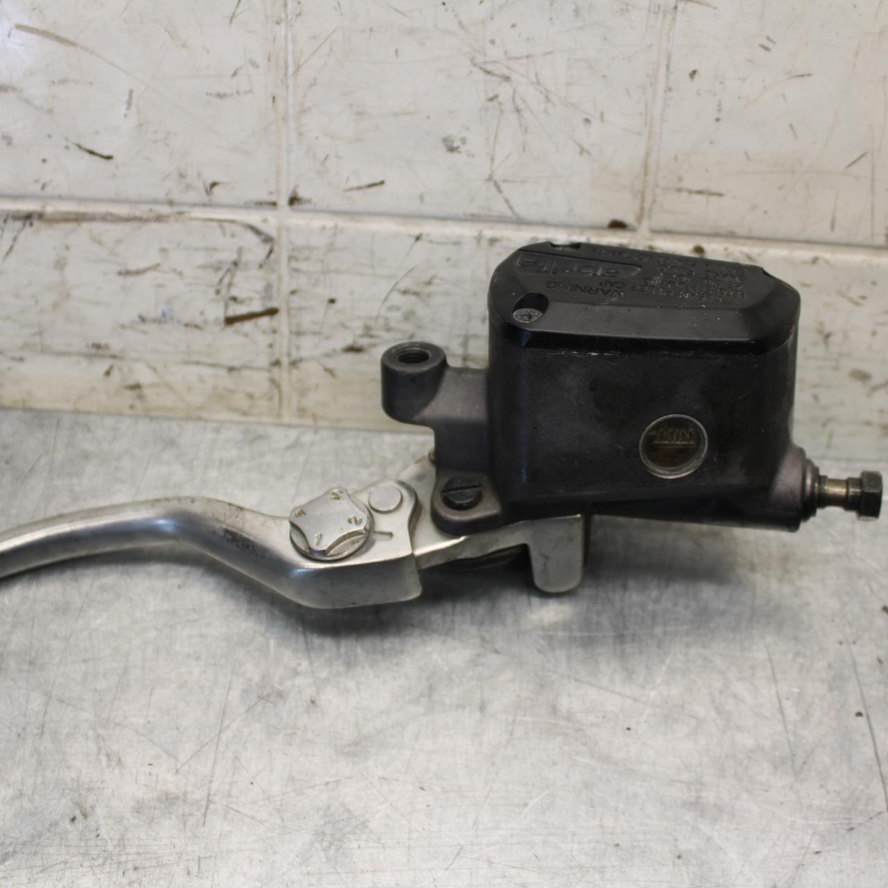 2008 Aprilia Shiver 750 SL750 FRONT BRAKE MASTER CYLINDER w/ LEVER BB551