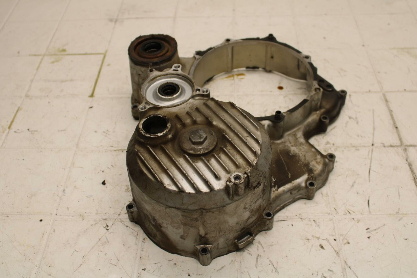 84-87 HONDA GOLDWING 1200 CLUTCH SIDE ENGINE MOTOR COVER BB406