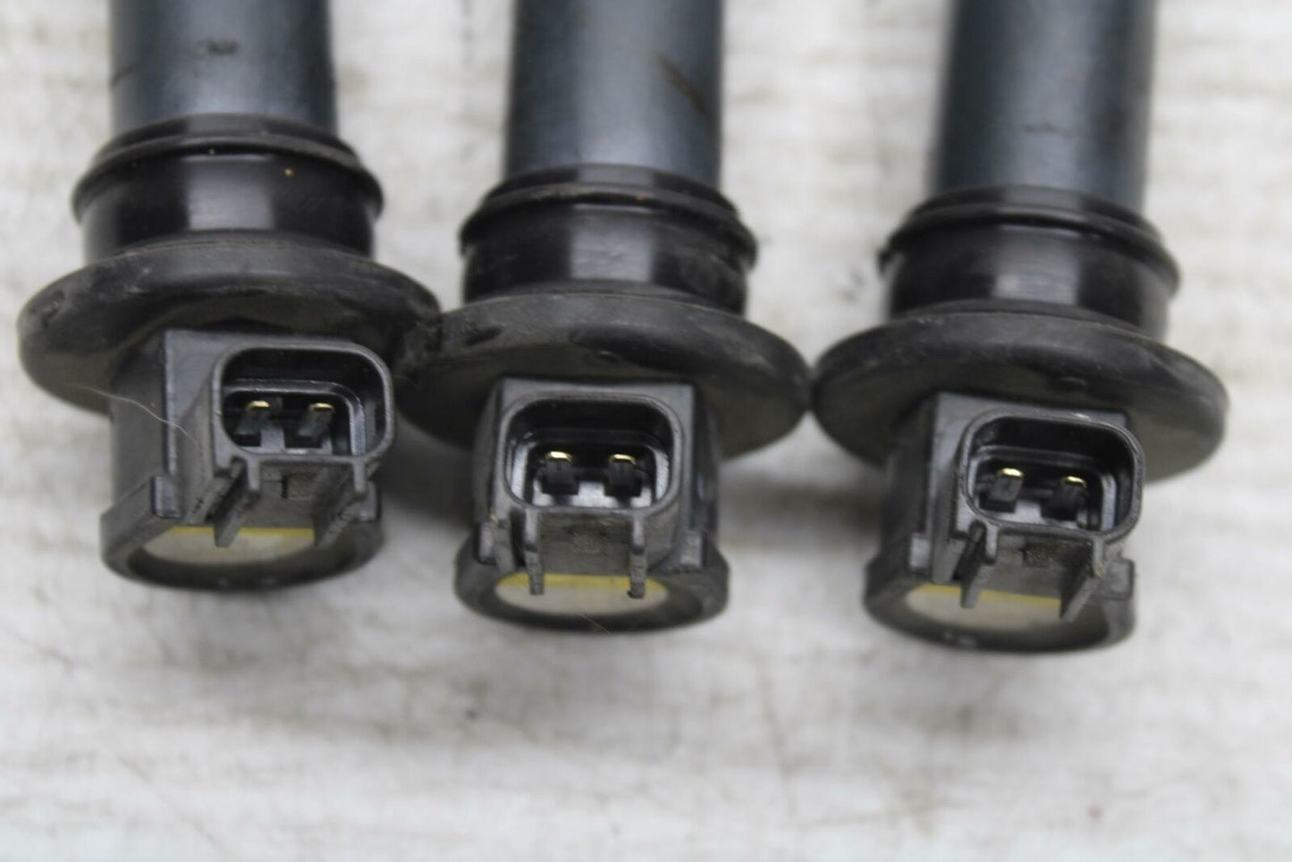 08-11 TRIUMPH SPEED TRIPLE IGNITION COILS COIL SPARK PLUG CAPS BB366