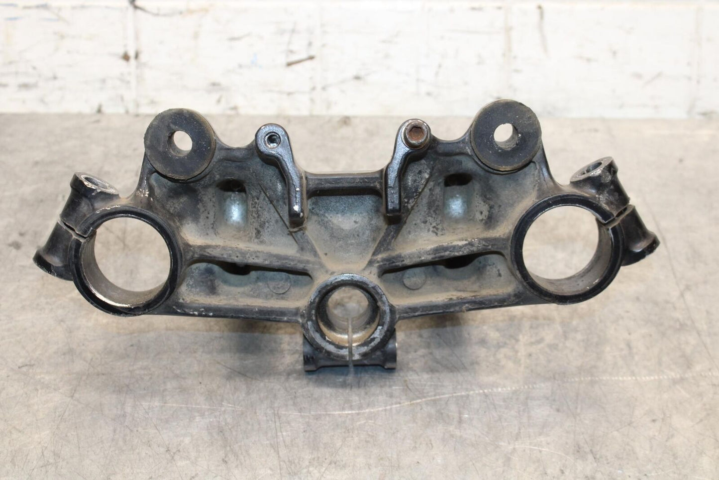 1982 Suzuki GS1100ES FORKS UPPER TRIPLE TREE CLAMP BB55