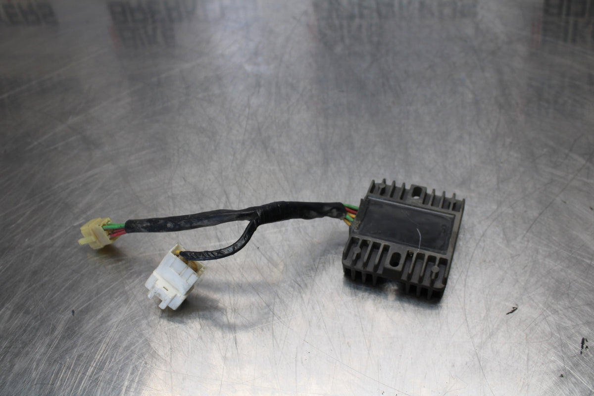 05-06 HONDA CBR600RR RECTIFIER VOLTAGE REGULATOR BB159