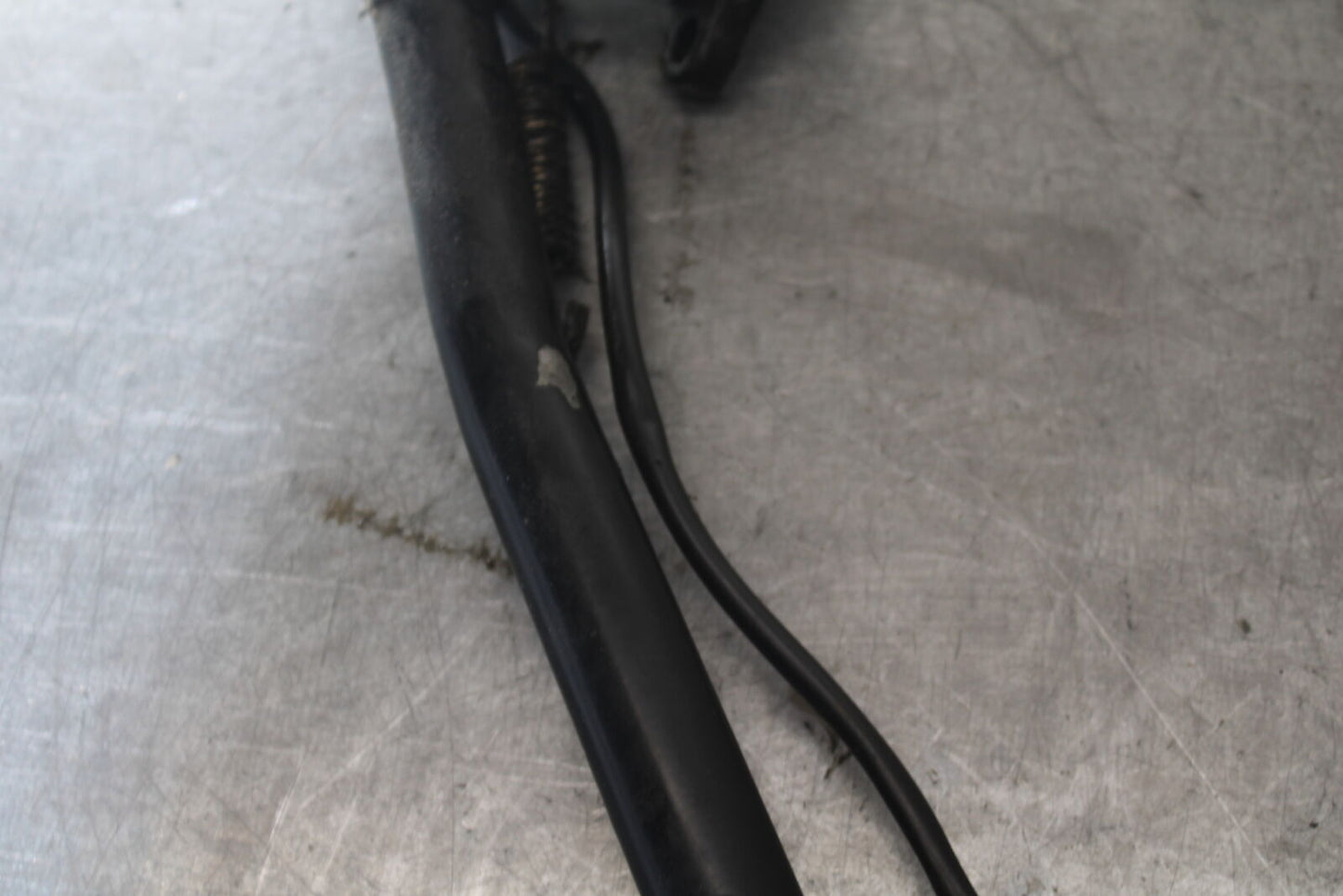 01-06 TRIUMPH TIGER 955I KICKSTAND SIDE KICK STAND BB693