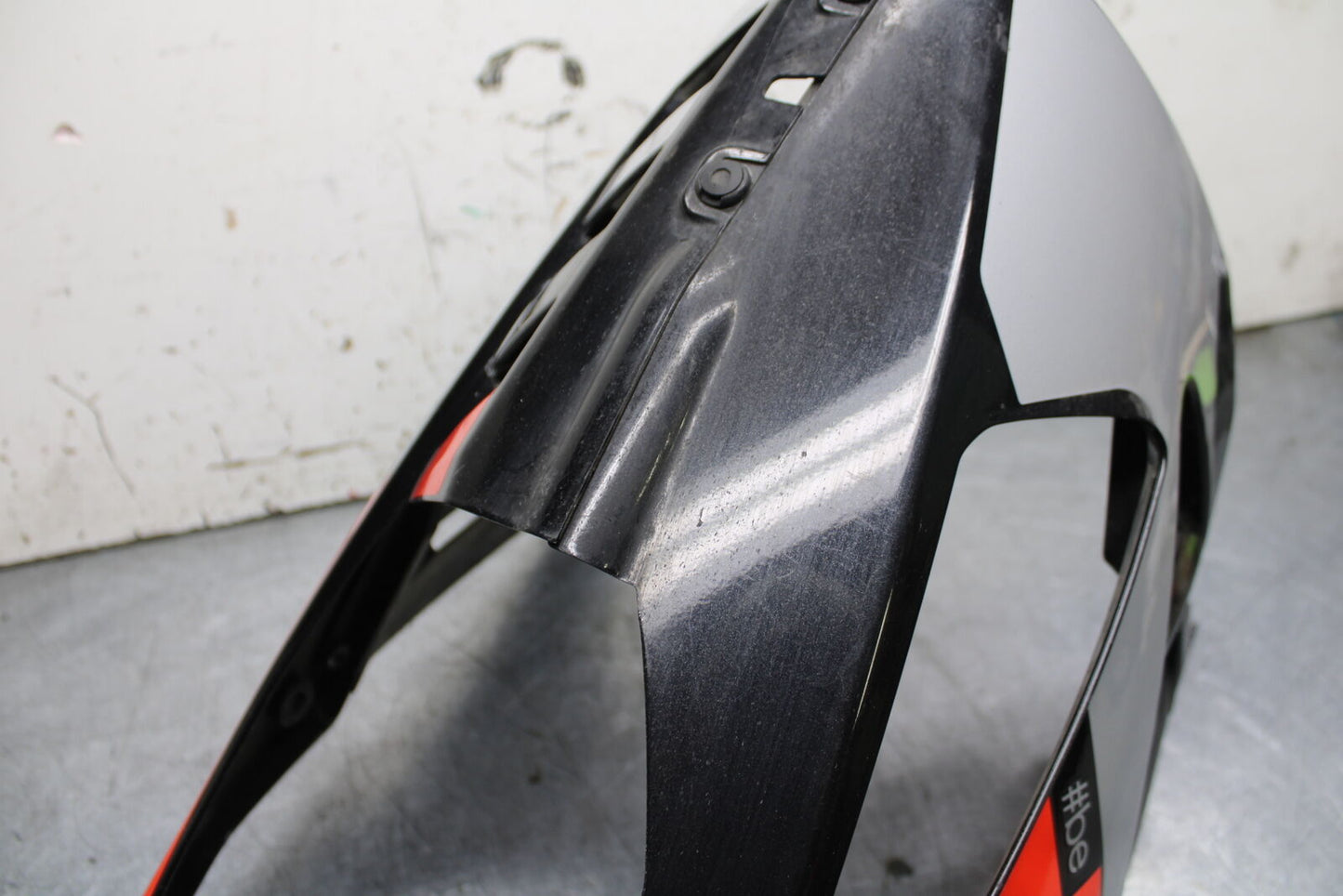 15-19 APRILIA RSV4 RF LOWER BOTTOM BELLY FAIRING COWL BB611