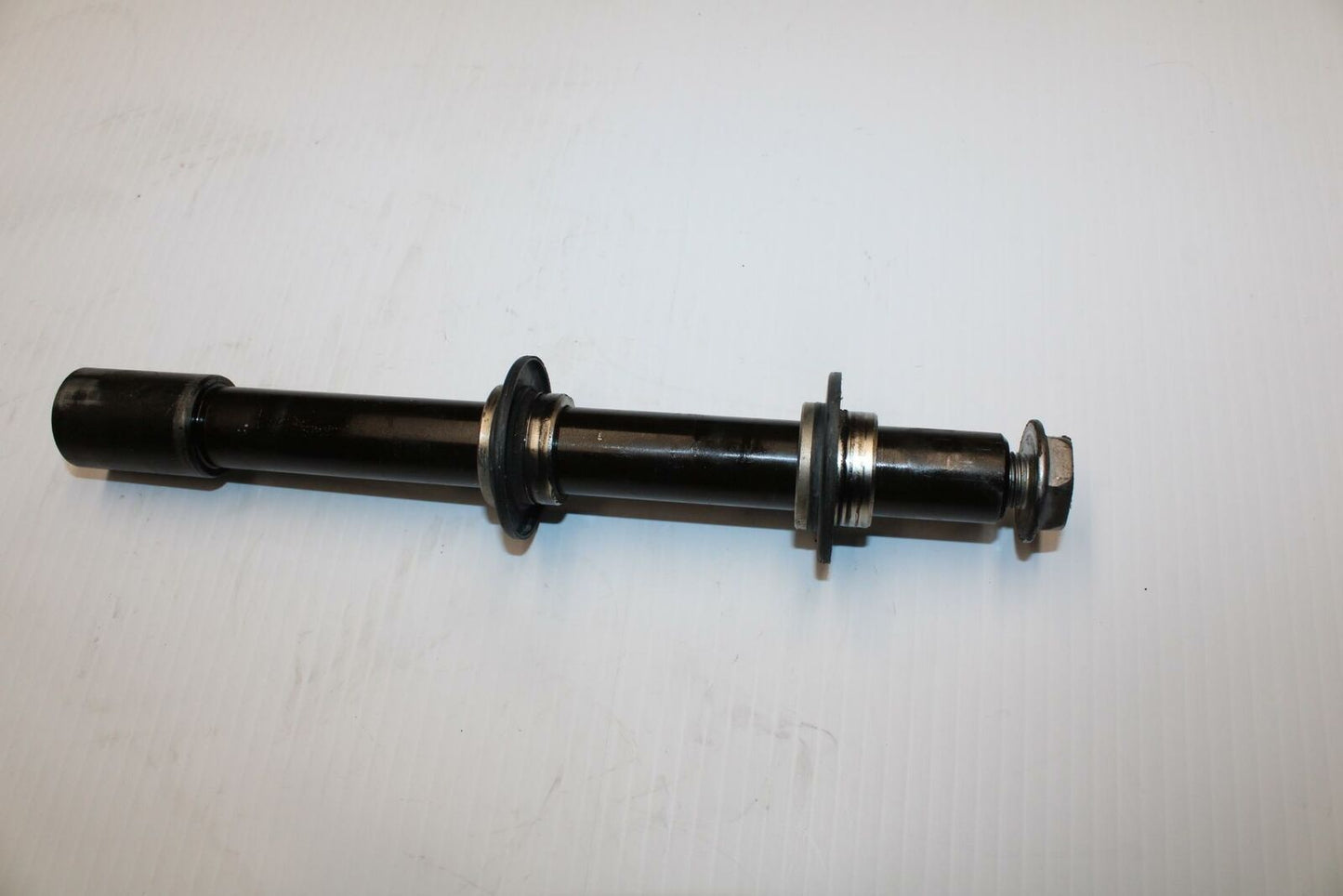 05 YAMAHA YZF R6S FRONT WHEEL RIM AXLE PIVOT BOLT BB234