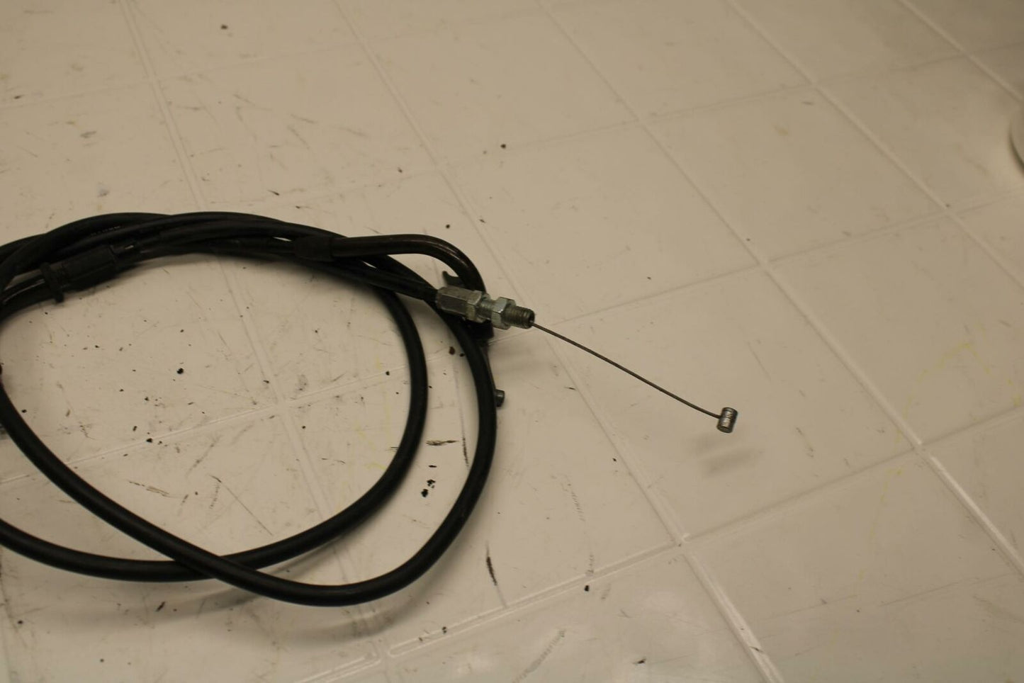 01 YAMAHA YZF R1 THROTTLE CABLES LINES BB25