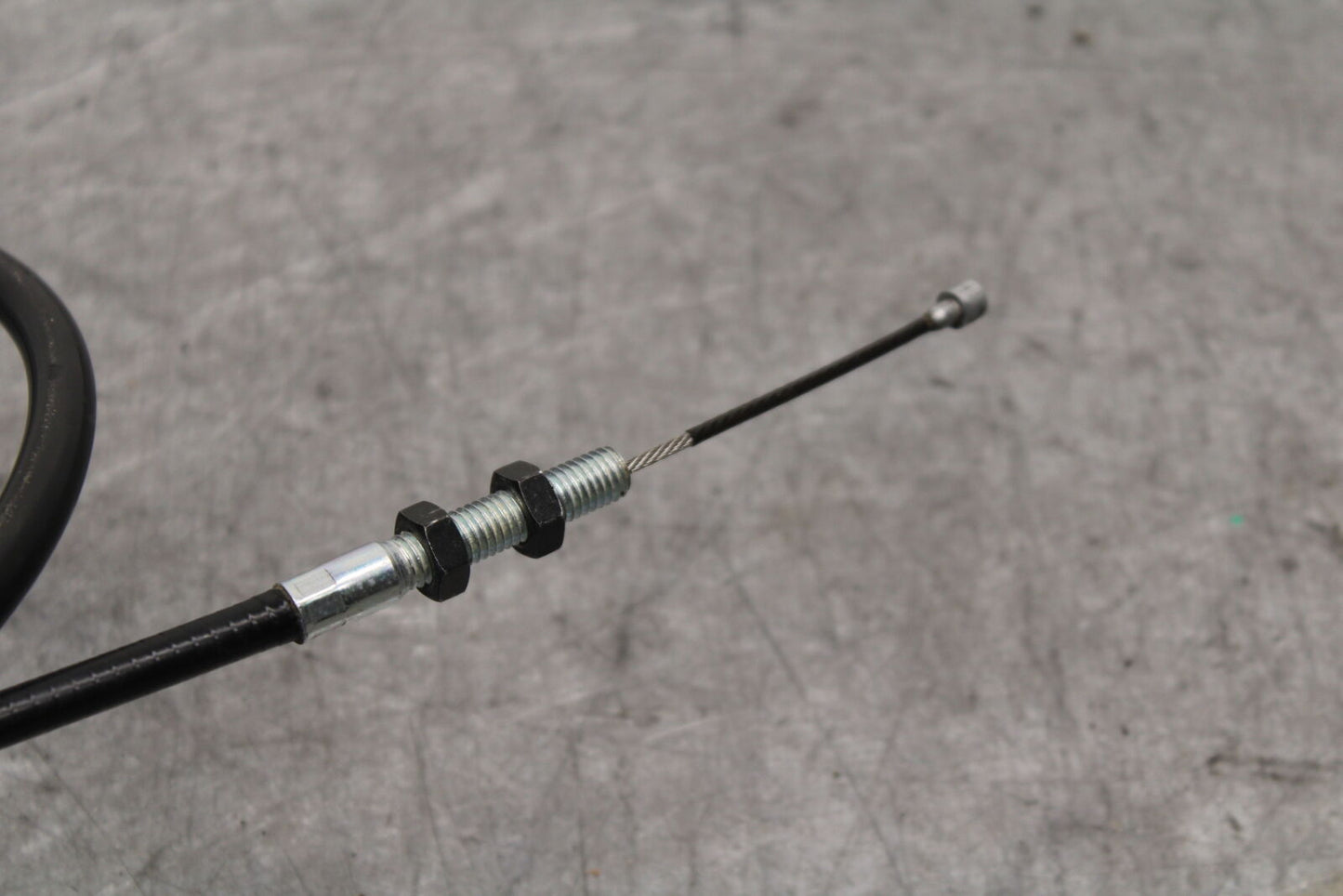 22-24 YAMAHA XSR900 CLUTCH CABLE LINE BB683