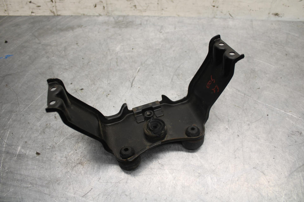 2005 Kawasaki Ninja 500R EX500D GAS TANK FUEL CELL PETROL RESERVOIR BRACKET BB36