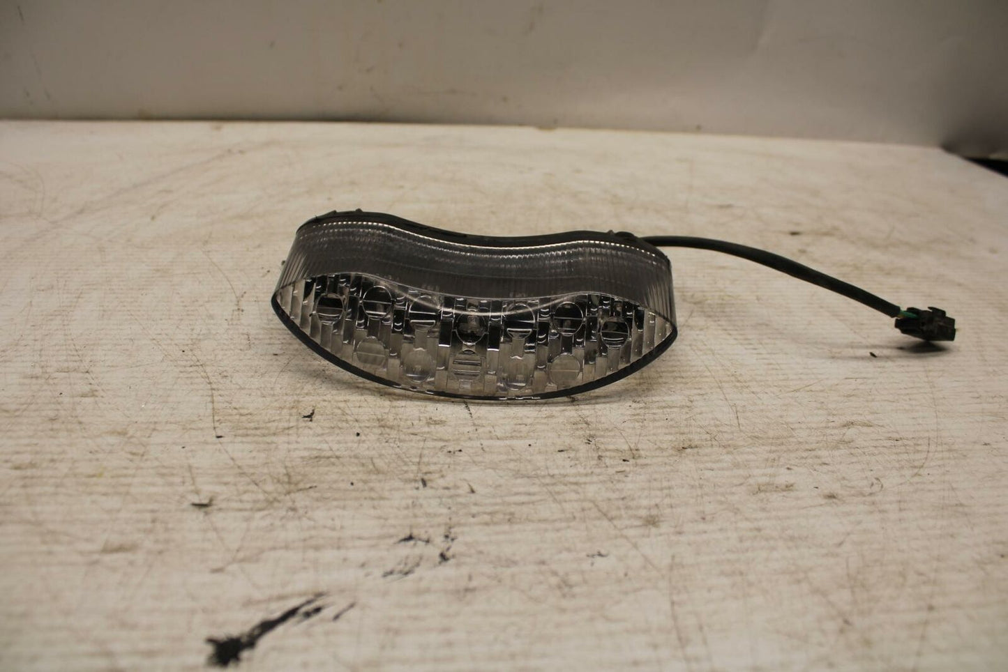 08-11 TRIUMPH SPEED TRIPLE REAR TAIL TAILLIGHT BACK BRAKE LIGHT BB366