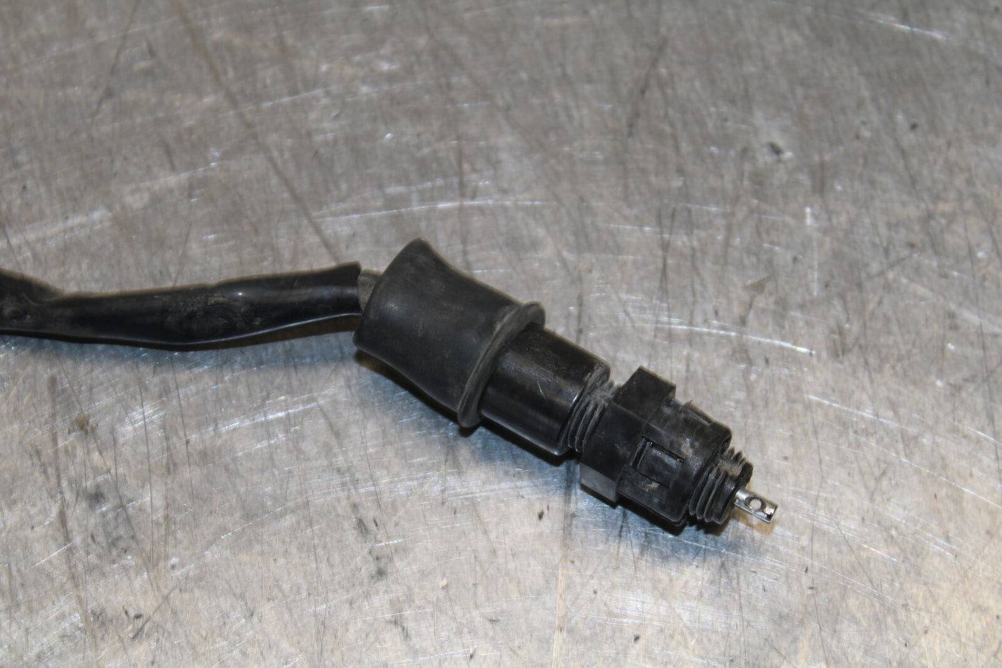 19-23 KAWASAKI NINJA ZX6R REAR BACK BRAKE SENSOR BB701