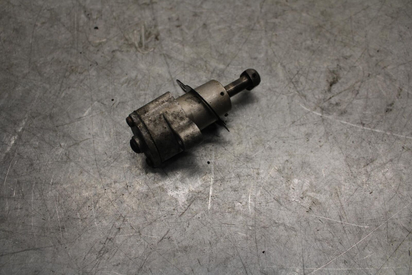 1997 Suzuki GSXR750 CAM CHAIN CAMSHAFT TENSIONER BB527