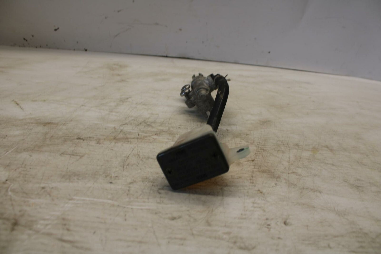 07-12 SUZUKI BANDIT 650F REAR BACK BRAKE MASTER CYLINDER W RESERVOIR BB280