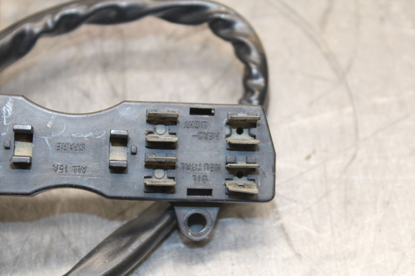 84 HONDA INTERCEPTOR 750 VF750F FUSE BOX BB108