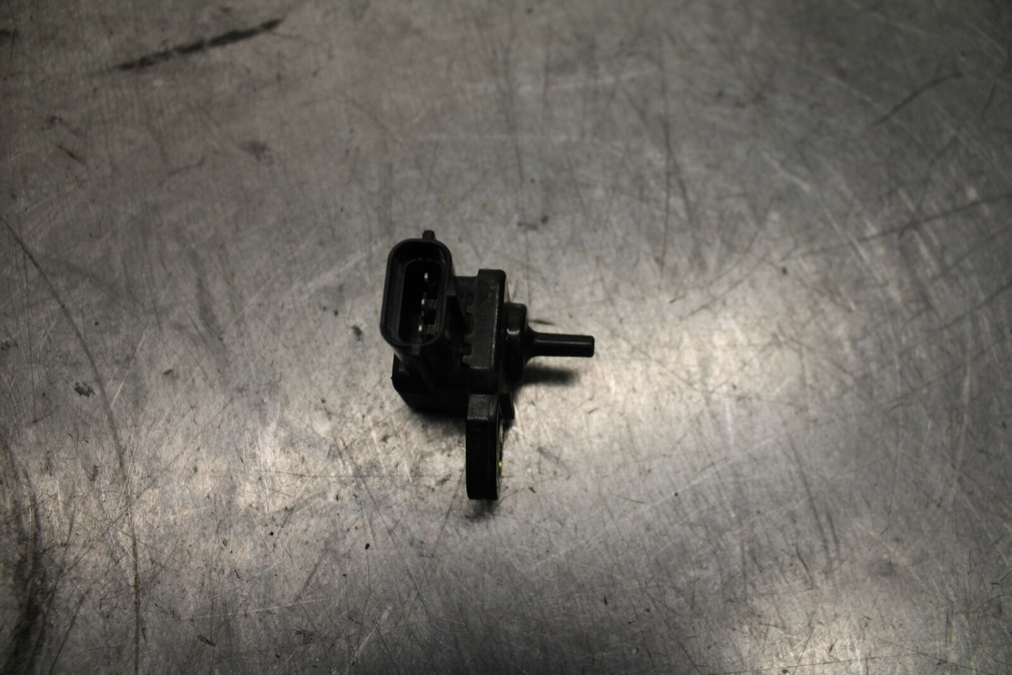 03-04 TRIUMPH DAYTONA 600 MAP MASS AIR FLOW PRESSURE SENSOR BB745