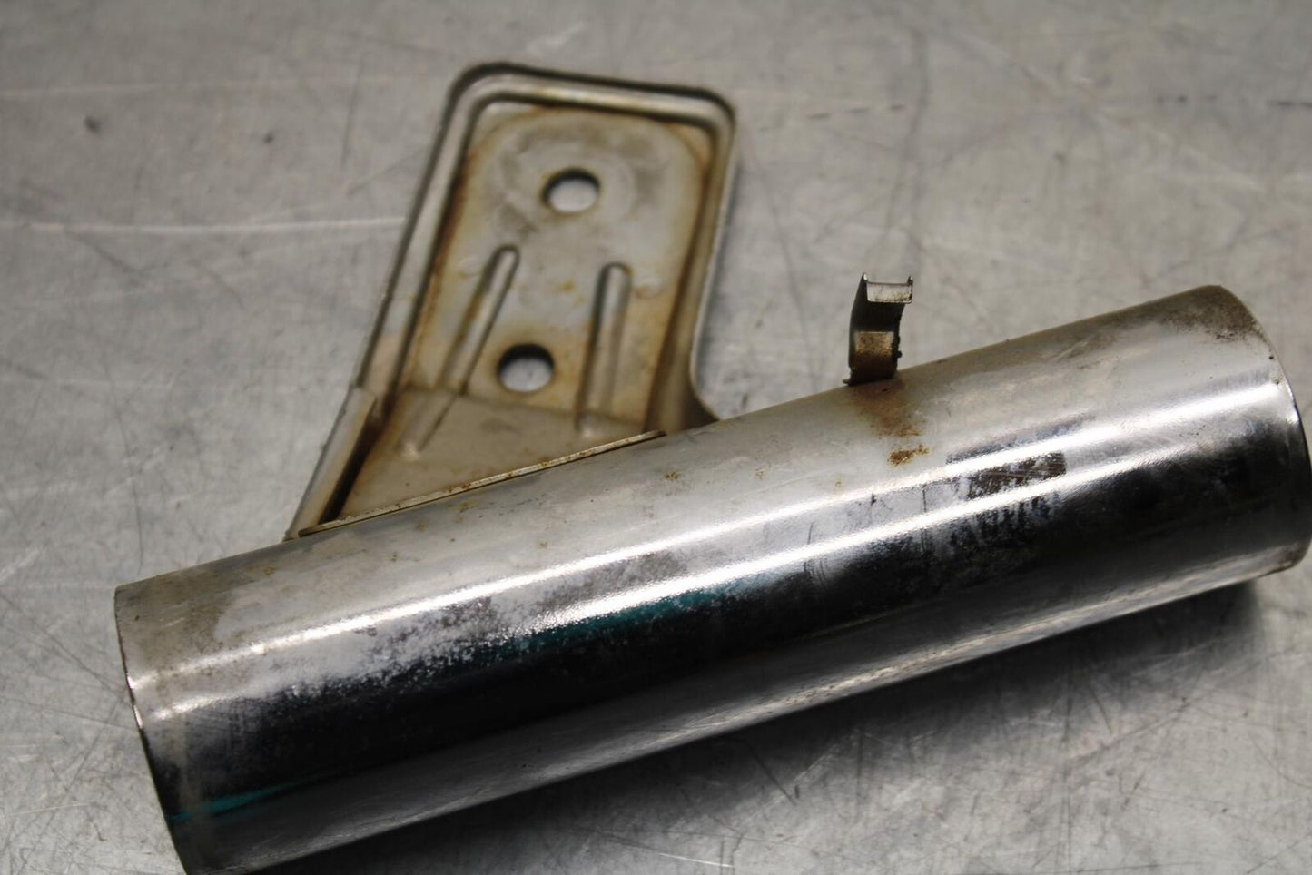 1979 Yamaha XS1100 FRONT FORK UPPER COVER TOP GUARD SHIELD COWL BB572