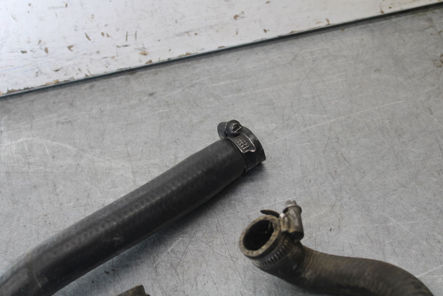 01-06 TRIUMPH TIGER 955I RADIATOR HOSES ENGINE COOLANT WATER PIPES SET BB693