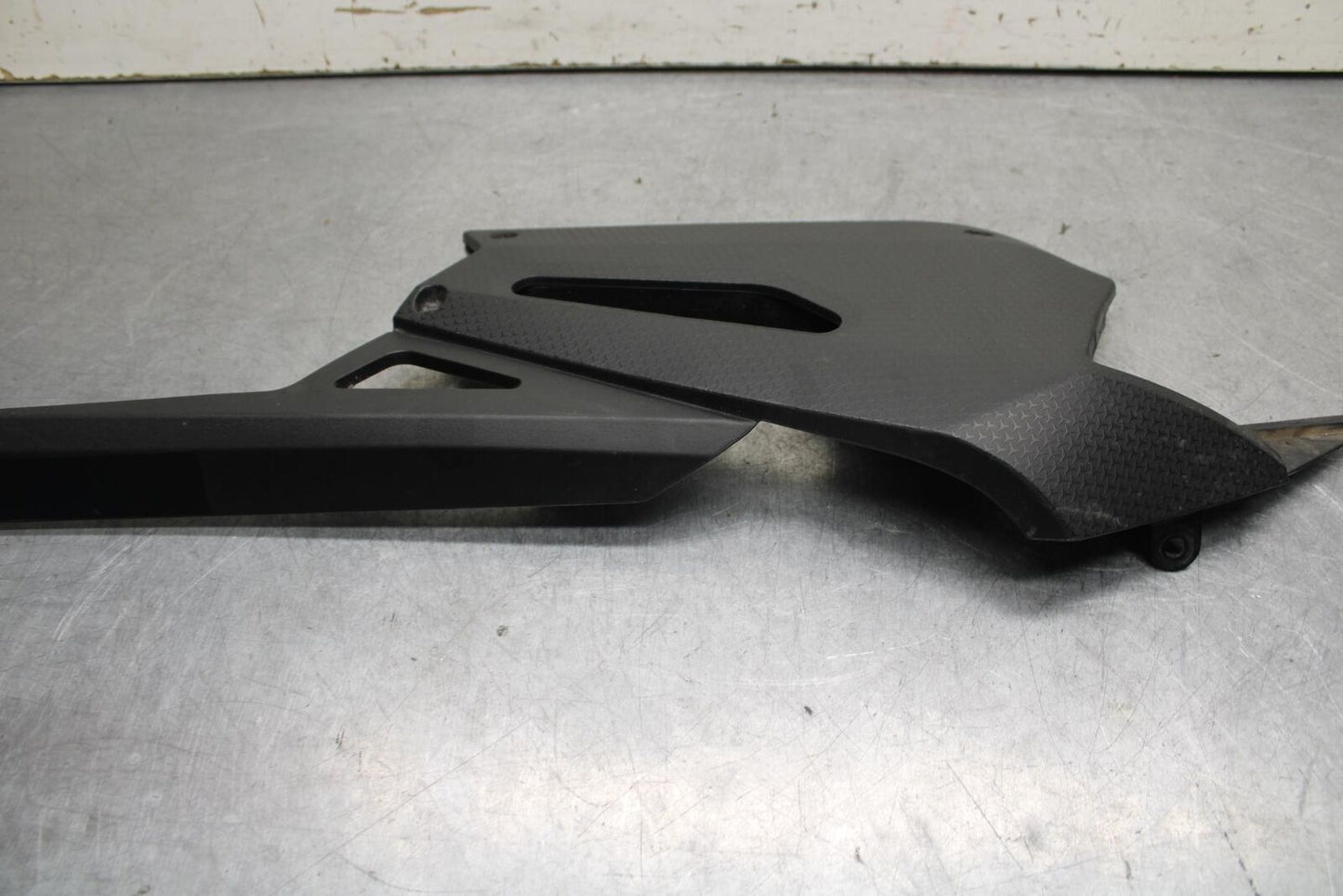 20-23 APRILIA RS660 REAR BACK DRIVE CHAIN GUARD COVER SHIELD BB643