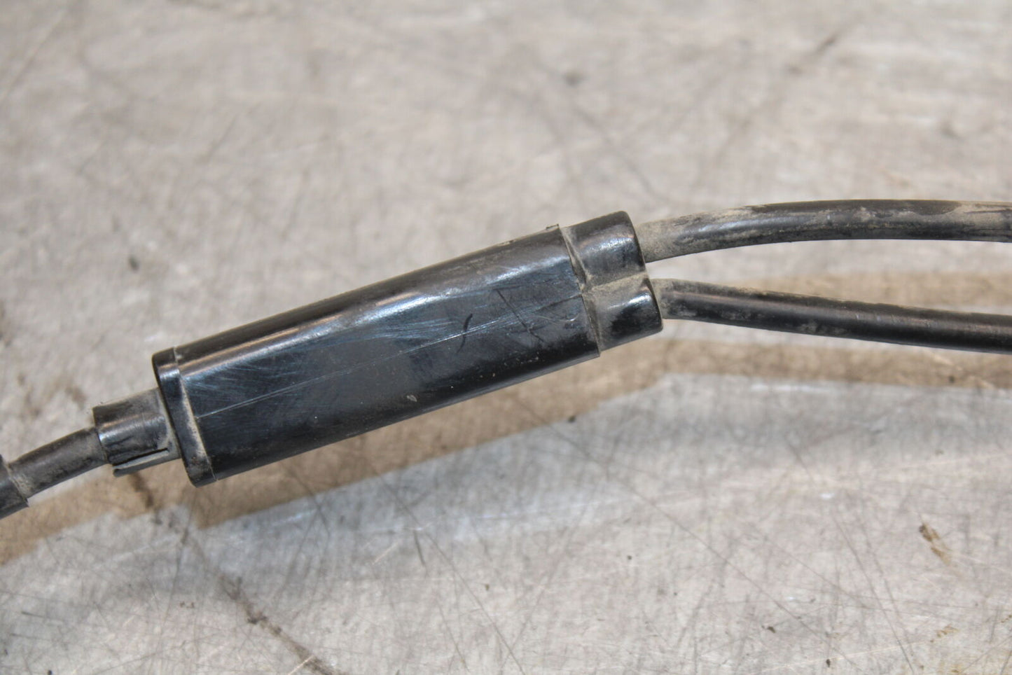 85-86 SUZUKI MADURA 1200 THROTTLE CABLES LINES BB691