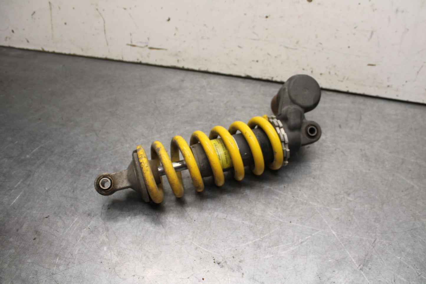 09-11 TRIUMPH DAYTONA 675 REAR BACK SHOCK ABSORBER SUSPENSION BB652