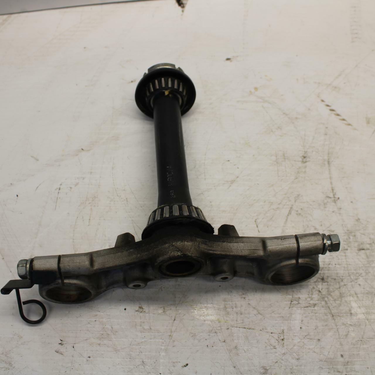 04-09 SUZUKI GS500F FRONT FORKS CLAMP LOWER TRIPLE TREE STEM 51410-01D91 BB261