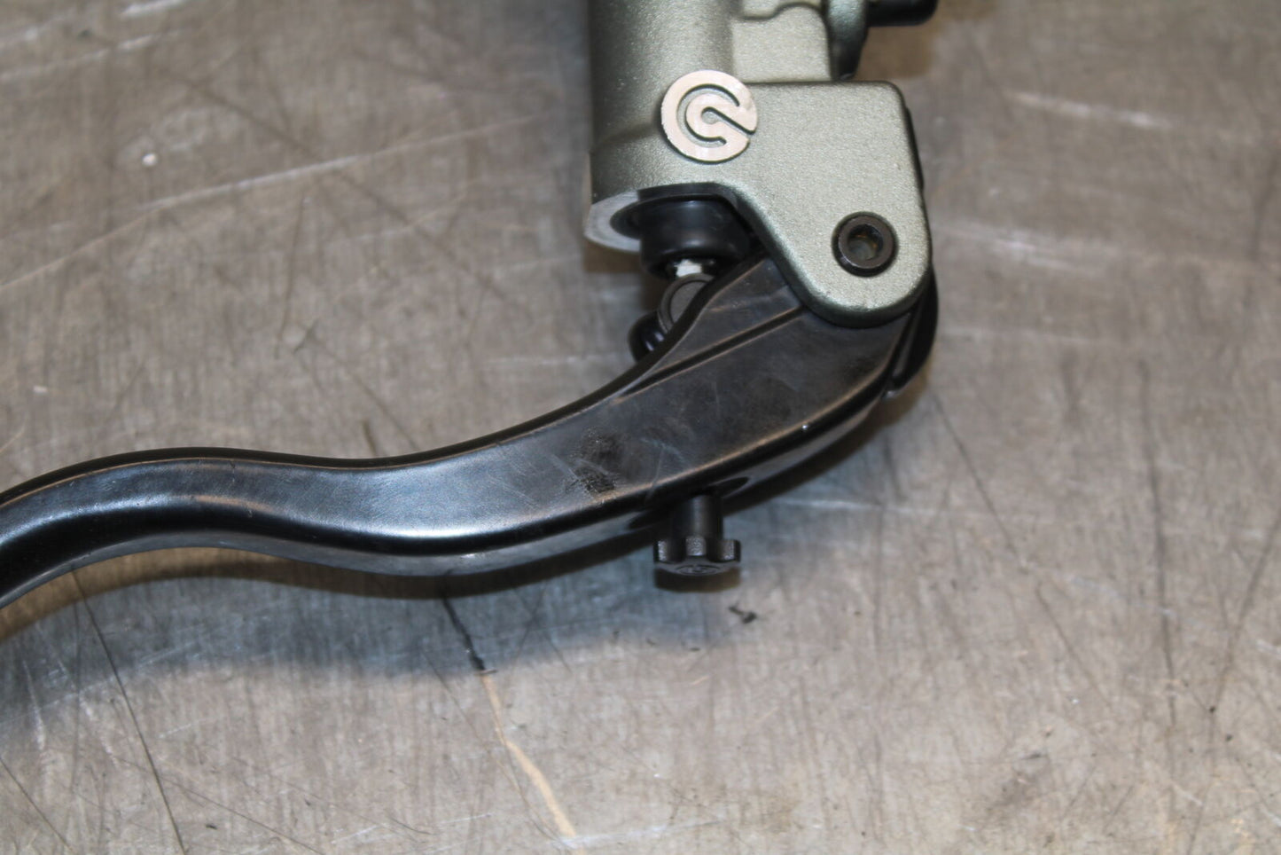 12-13 DUCATI STREETFIGHTER 848 FRONT BRAKE MASTER CYLINDER w/ LEVER BB705