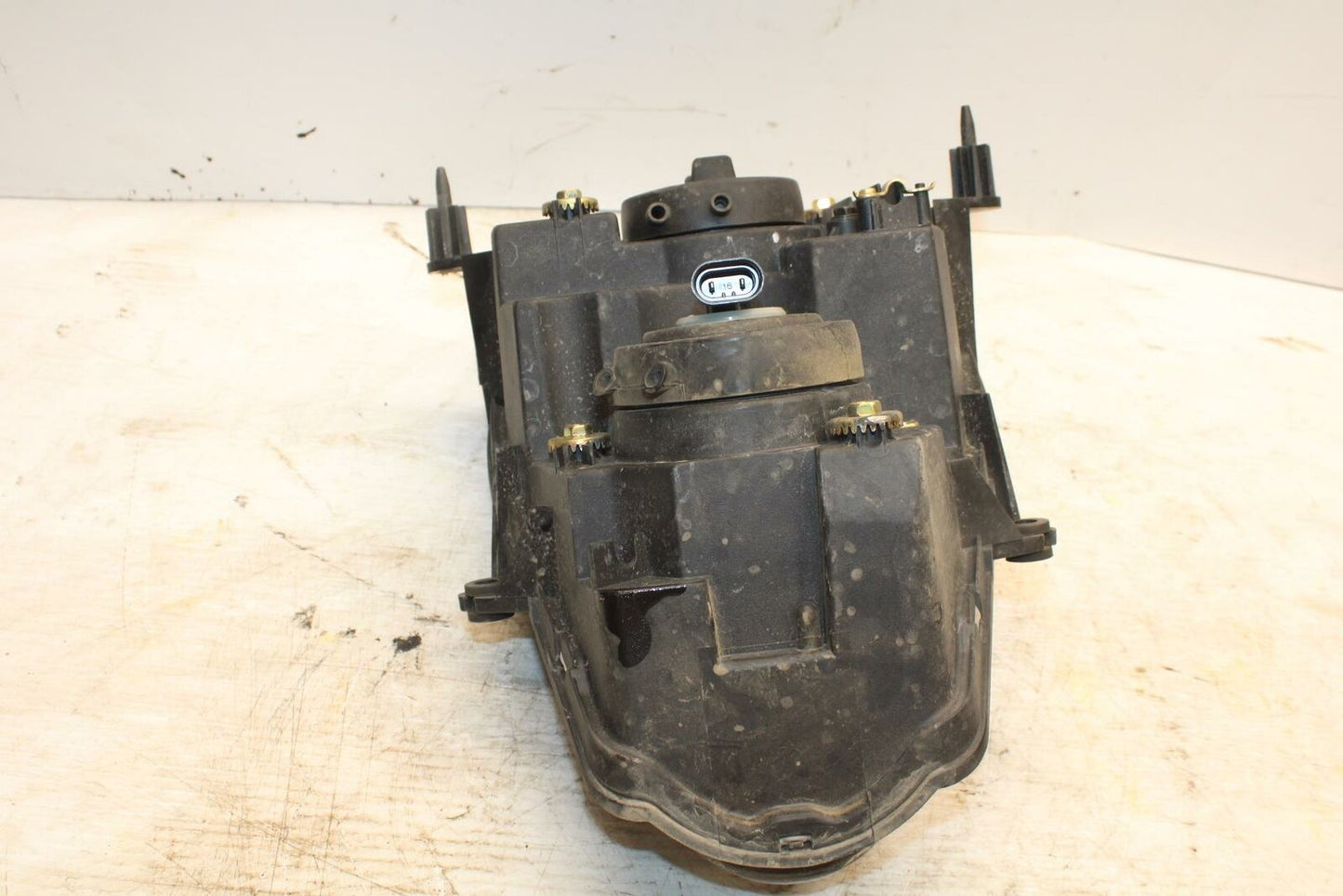 00-07 SUZUKI HAYABUSA FRONT HEADLIGHT HEAD LIGHT LAMP 35100-24F01-999 BB281