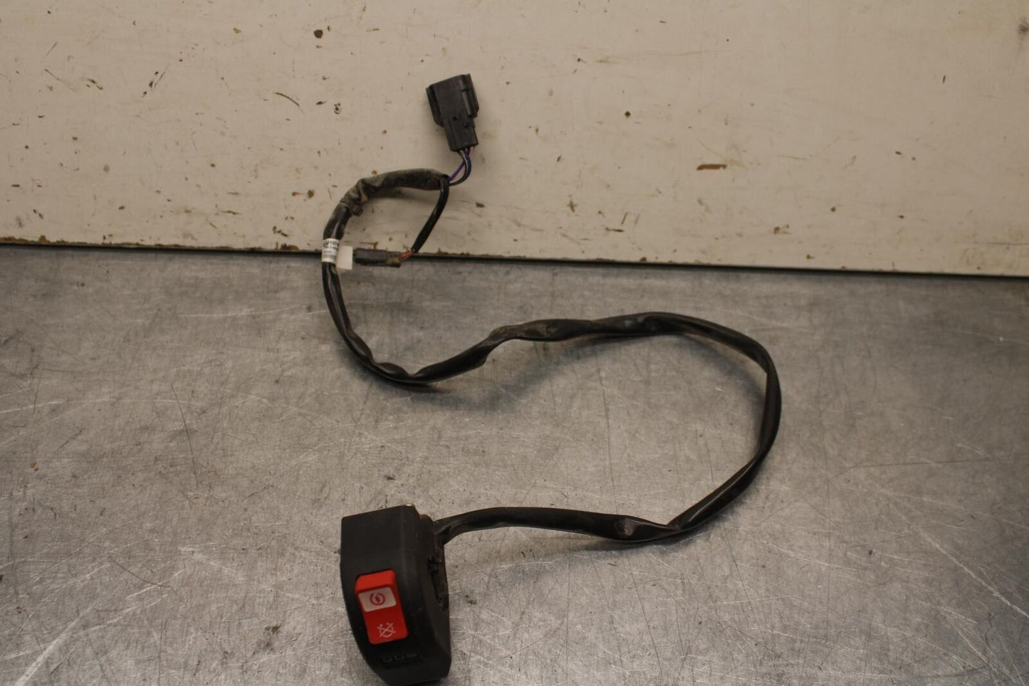 21-23 KTM 890 ADVENTURE START KILL OFF SWITCH BUTTON BB629