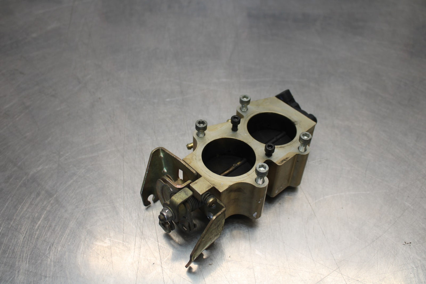 05-06 VICTORY KINGPIN DELUXE THROTTLE BODY BODIES BB195