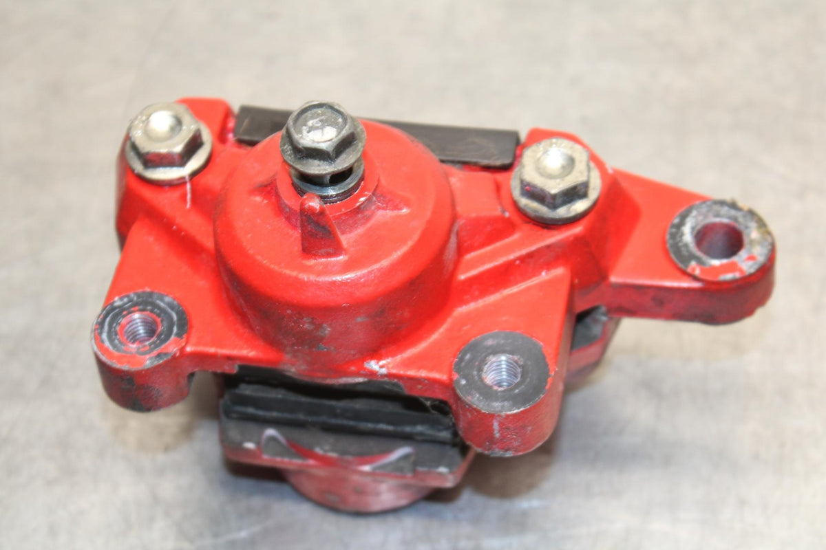 04-09 SUZUKI GS 500 FH GS500F REAR BACK BRAKE CALIPER W MOUNT BRACKET BB97