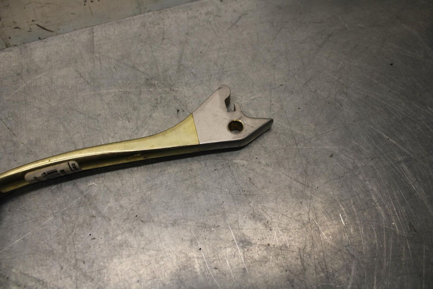 1975 Suzuki GT750 RIGHT CLIPON HANDLEBAR BRAKE LEVER 57420-45010 BB37