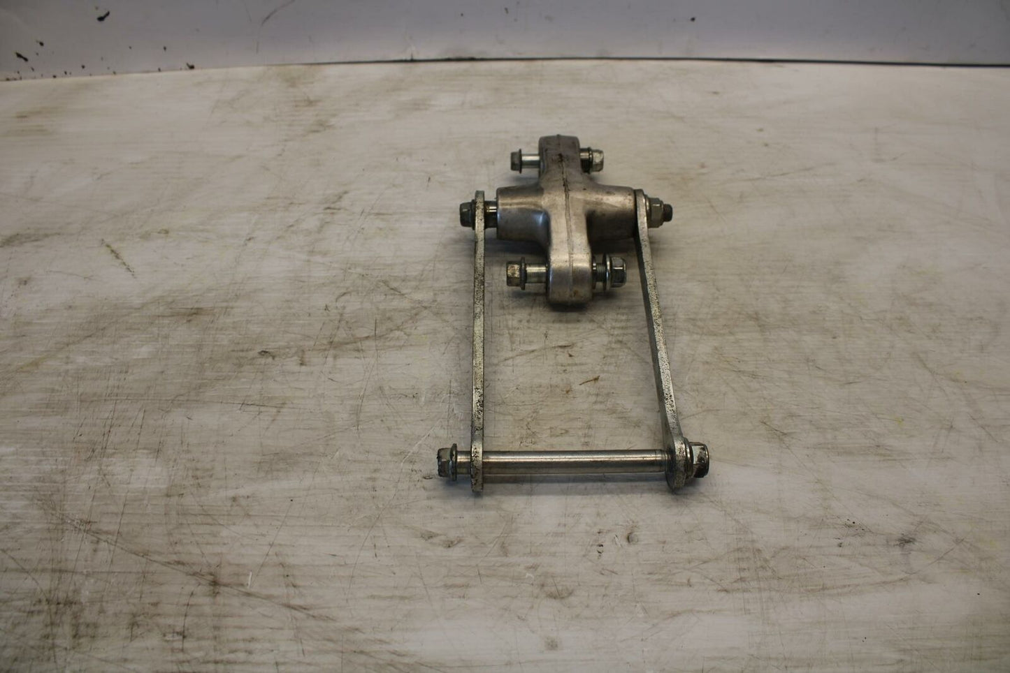 07-12 SUZUKI BANDIT 650F REAR DOGBONE SHOCK LINKAGE LINK BB280