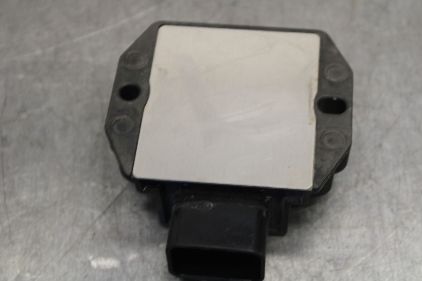 21-24 KTM 890 ADVENTURE R RECTIFIER VOLTAGE REGULATOR BB723